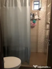 Apartament spatios cu 4 camere si 2 balcoane zona Noua
