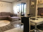 Apartament spatios cu 4 camere si 2 balcoane zona Noua