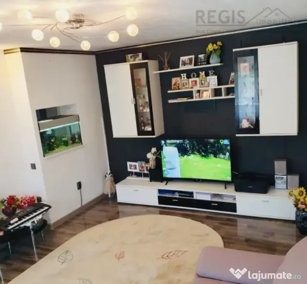 Apartsment 4 Camere etaj1/4, 100mp, Vedere pe 3 parti, Carti