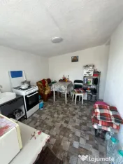Casă de vânzare în Medeea | 3 camere | Curte generoasă | 