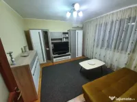 Ultracentral, 3 camere, 49 mp, 370 E 
