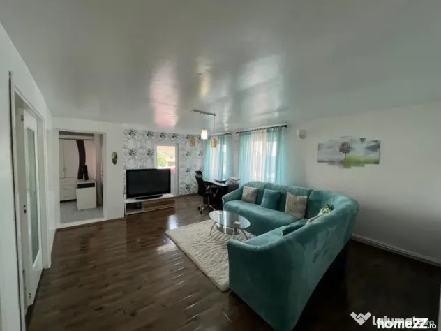 Casa impecabila P+1, 274 mp, cu 1128 mp teren si livada, zon