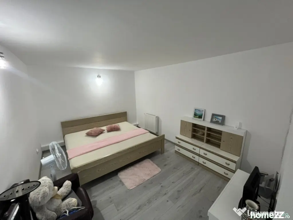 Casa impecabila P+1, 274 mp, cu 1128 mp teren si livada, zon