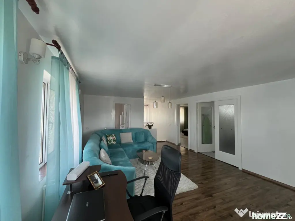 Casa impecabila P+1, 274 mp, cu 1128 mp teren si livada, zon