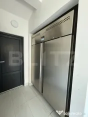????Proprietate deosebită cu cofetărie complet utilată, l 