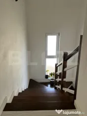 ????Proprietate deosebită cu cofetărie complet utilată, l 