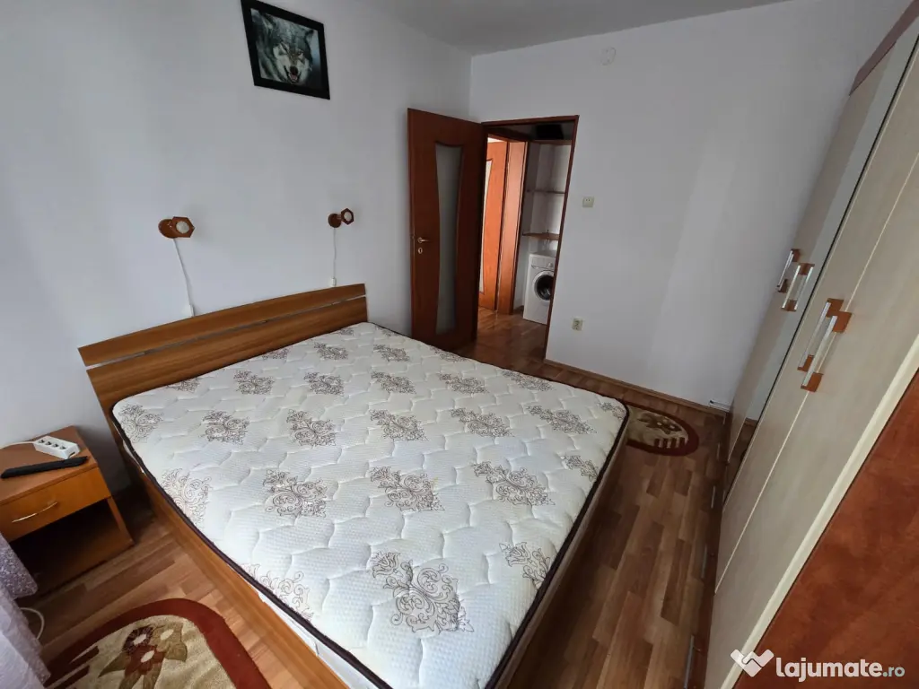 Apartament 2 camere semidecomandat etaj intermediar de inchiriat