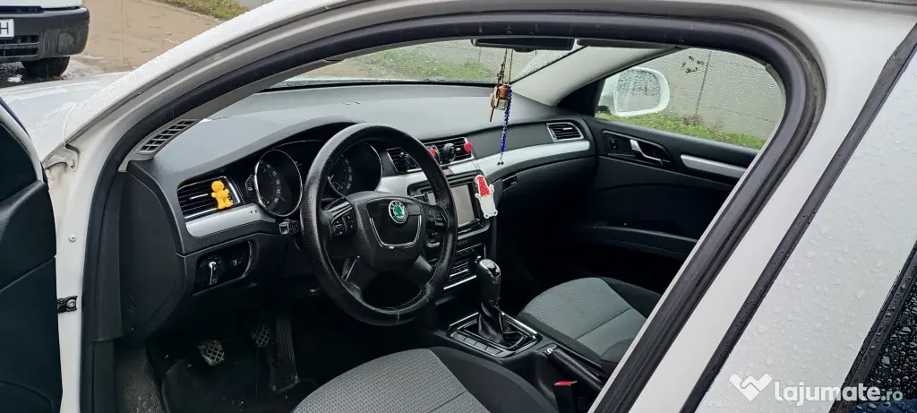 schimb Skoda superb 2012