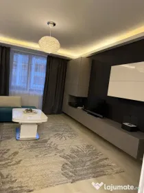 Apartament cu 3 camere cu loc de parcare inclus Coresi Shopping Center