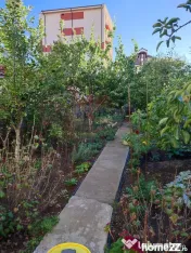 VANZARE SPECIALA Casă / Vilă cu 7 camere, Uverturii MIL... 