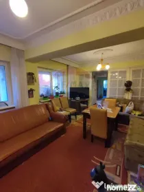 VANZARE SPECIALA Casă / Vilă cu 7 camere, Uverturii MIL...