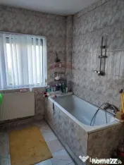VANZARE SPECIALA Casă / Vilă cu 7 camere, Uverturii MIL... 