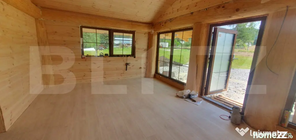 Casă modernă din lemn 3 camere, 60 mp, utilata, mobilata, - Vatra Dornei (Suceava)