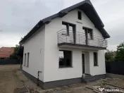 Vila toate utilitățile, încălzire pardoseală, Serbanest