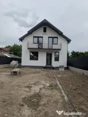 Vila toate utilitățile, încălzire pardoseală, Serbanest