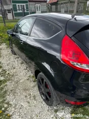 Ford fiesta trend 