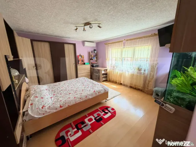 Casă individuala, P+M, garaj, teren 875 mp, 160 mp utili, - Craiova (Dolj)
