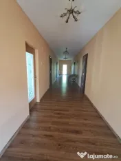 Casă P+1, compusă din 2 apartamente (intabulate separat) teren 1216 mp 