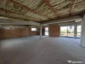 Spatiu comercial, 164mp, 5 parcari, zona Av. Iancu