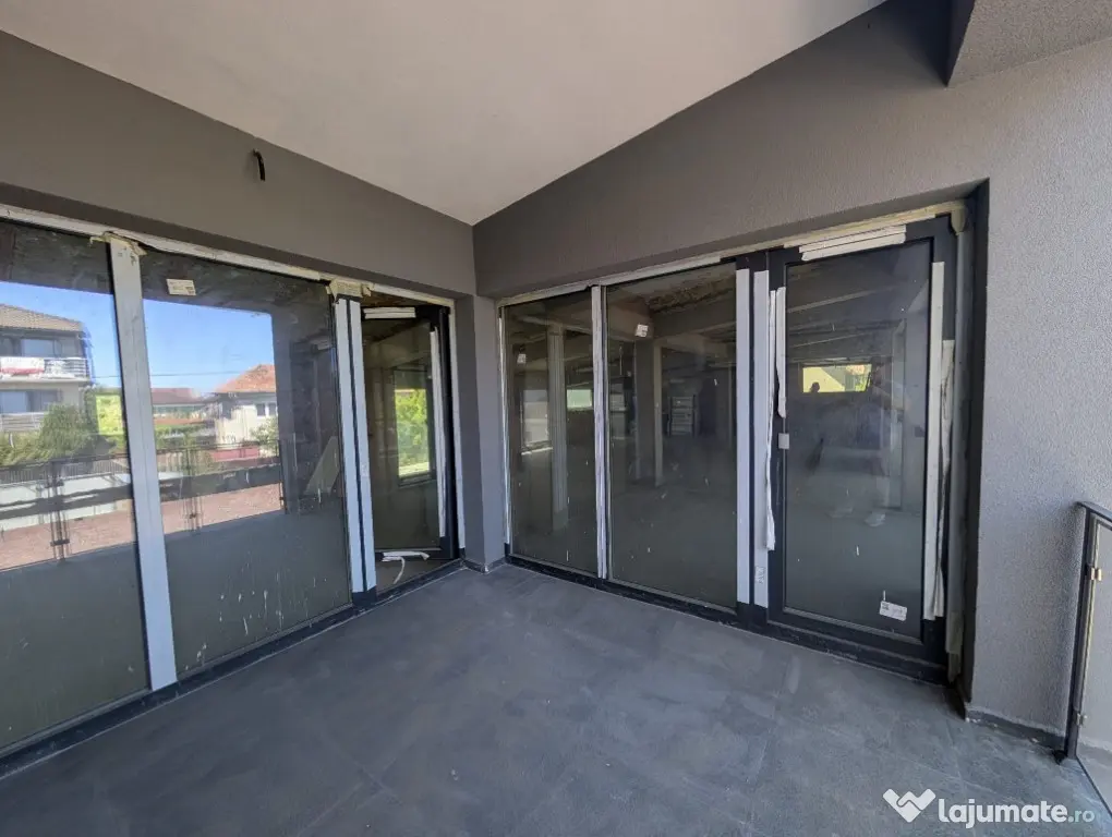 Spatiu comercial, 164mp, 5 parcari, zona Av. Iancu