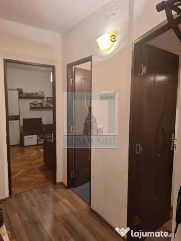Garsoniera decomandata, 30 mp utili - zona Astra
