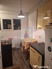 Garsoniera decomandata, 30 mp utili - zona Astra