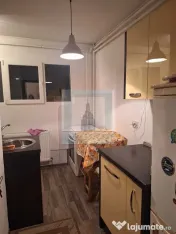 Garsoniera decomandata, 30 mp utili - zona Astra 