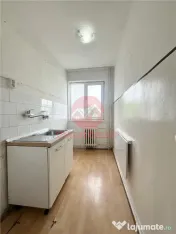 Apartament 2 Camere Semidecomandat, Etaj Intermediar, Tomis 