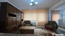 Garsonieră cu balcon, 35.84 mp, etaj 1, Strada Lupeni - Plo