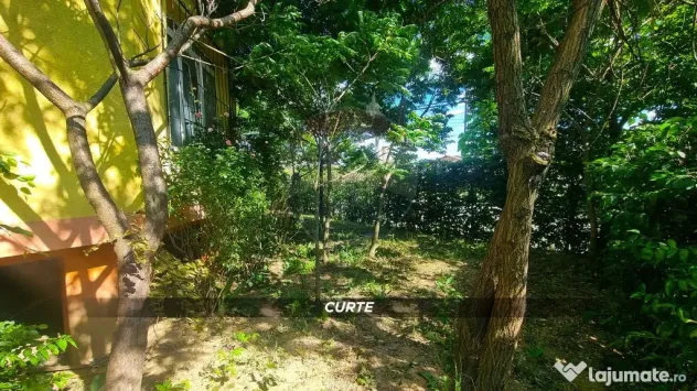 Apartament cu 3 camere si gradină de vânzare