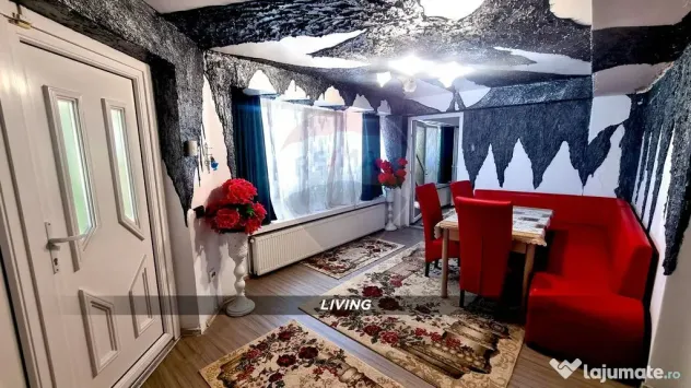 Apartament cu 3 camere si gradină de vânzare