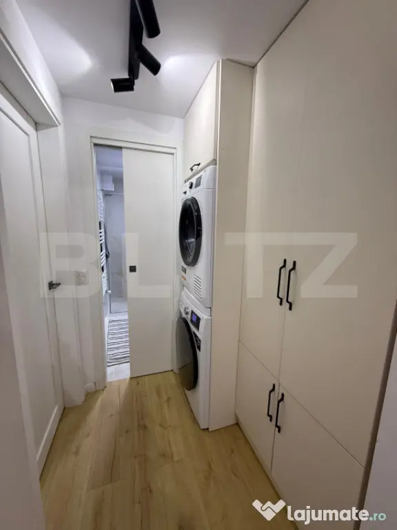 Apartament 3 camere, complet renovat, 65 mp, decomandat, car