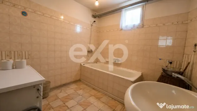 Corp de casă 204 mp utili în Predeal | Ideal pentru locuir