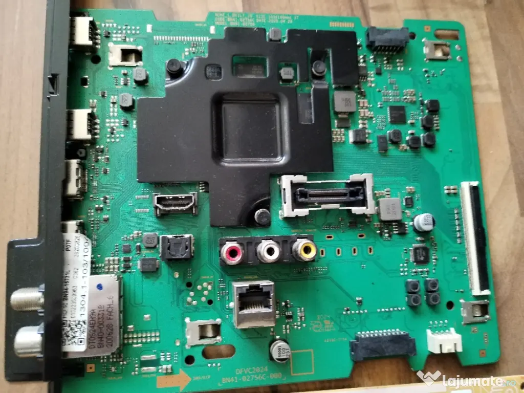dezmembrez Samsung UE50TU8072U