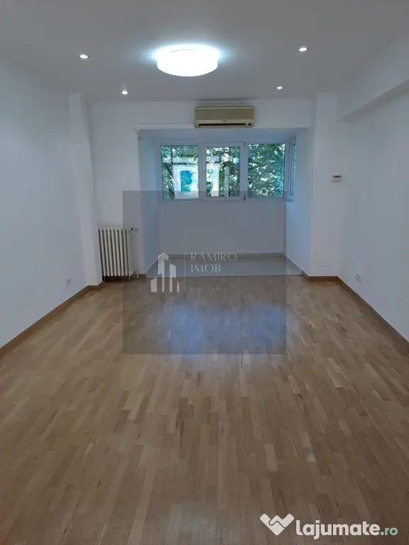 4 camere etaj 1 /450 m METROU UNIRII
