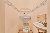 Apartament cu 4 camere de vânzare în zona Ultracentral