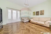 Apartament cu 4 camere de vânzare în zona Ultracentral