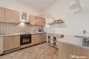 Apartament cu 4 camere de vânzare în zona Ultracentral 