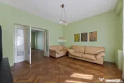 Apartament 4 camere + boxă, etaj 1, în zonă Ultracentral 
