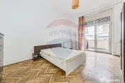 Apartament cu 4 camere de vânzare în zona Ultracentral