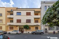 Apartament cu 4 camere de vânzare în zona Ultracentral
