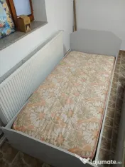 Ofertă!
 4 Paturi single (1 persoană) + Saltea + câte 2 Noptiere 