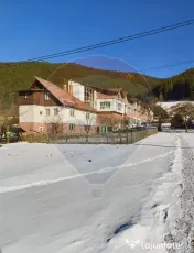 Casă / Vilă Moeciu de Sus, 6 camere, sub pretul pietei