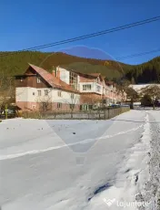 Casă / Vilă Moeciu de Sus, zona pitoreasca, 5 camere, p... 