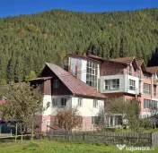 Casă / Vilă Moeciu de Sus, zona pitoreasca, 5 camere, p... 