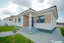 De vânzare Casă Nouă, finisată, 4 camere - Paleu