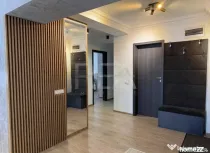 4 camere, et 10/11, 100 mp-Complex Moghioros Park