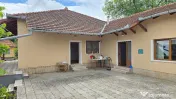 Vand casa, Deva, S+ P, zona centrala ( foarte buna), aproape de centru 