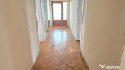 Vand casa, Deva, S+ P, zona centrala ( foarte buna), aproape de centru 