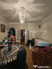 Casa batraneasca renovabila, 1033 mp teren, zona Poiana 